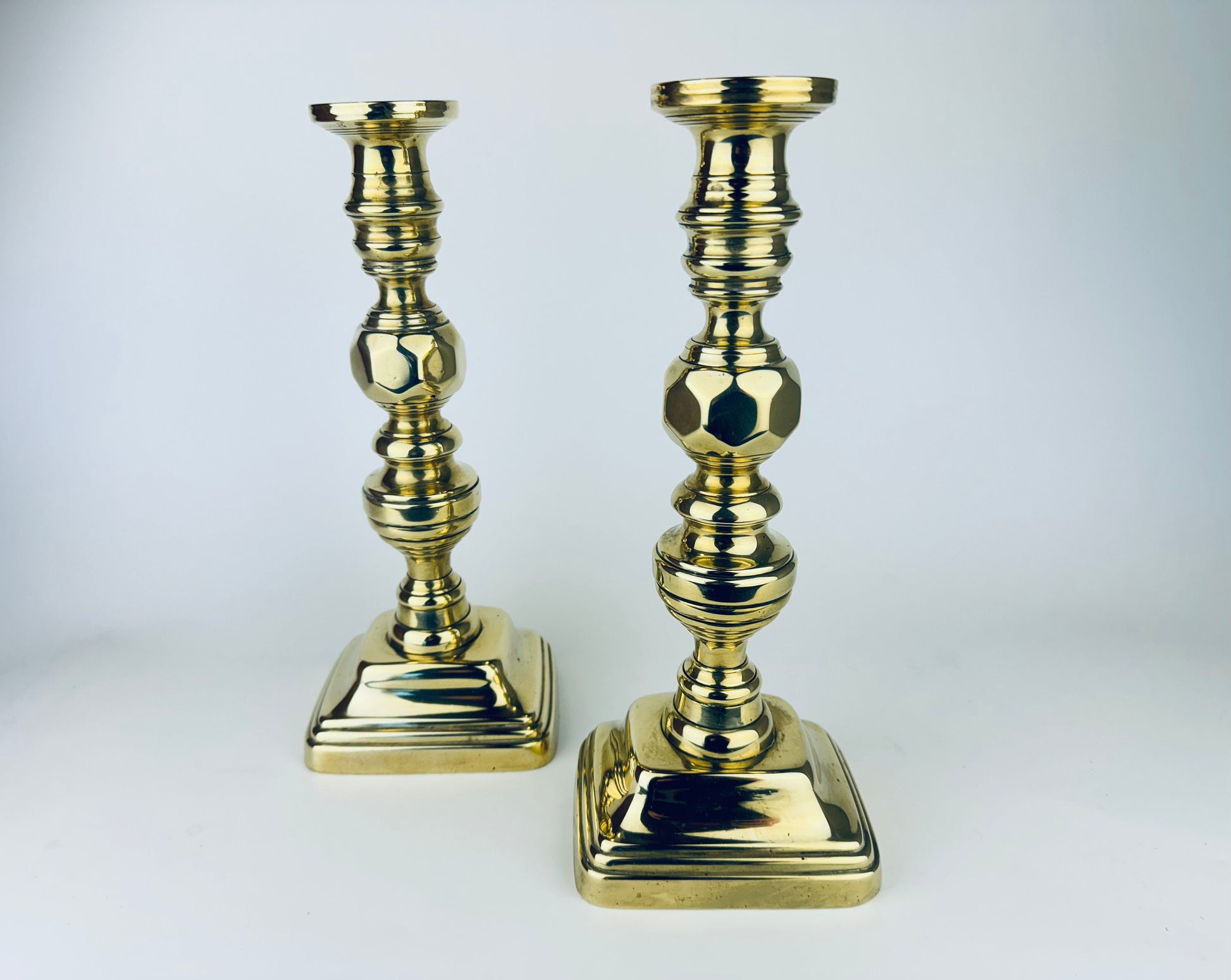 Product image for 'vintage ornate tall solid brass candlestick holders set of two 2' (view 067387)