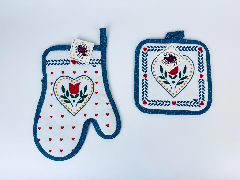 Product image for 'vintage floral heart pot holder oven mitt trivet blue polka dots new old stock sold separately' (view 6b875b)