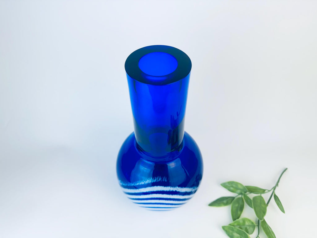 Product image for 'vintage collectible czechoslovakia crystal glass vase cobalt blue white ring design by jan exnar 2002' (view c4b118)
