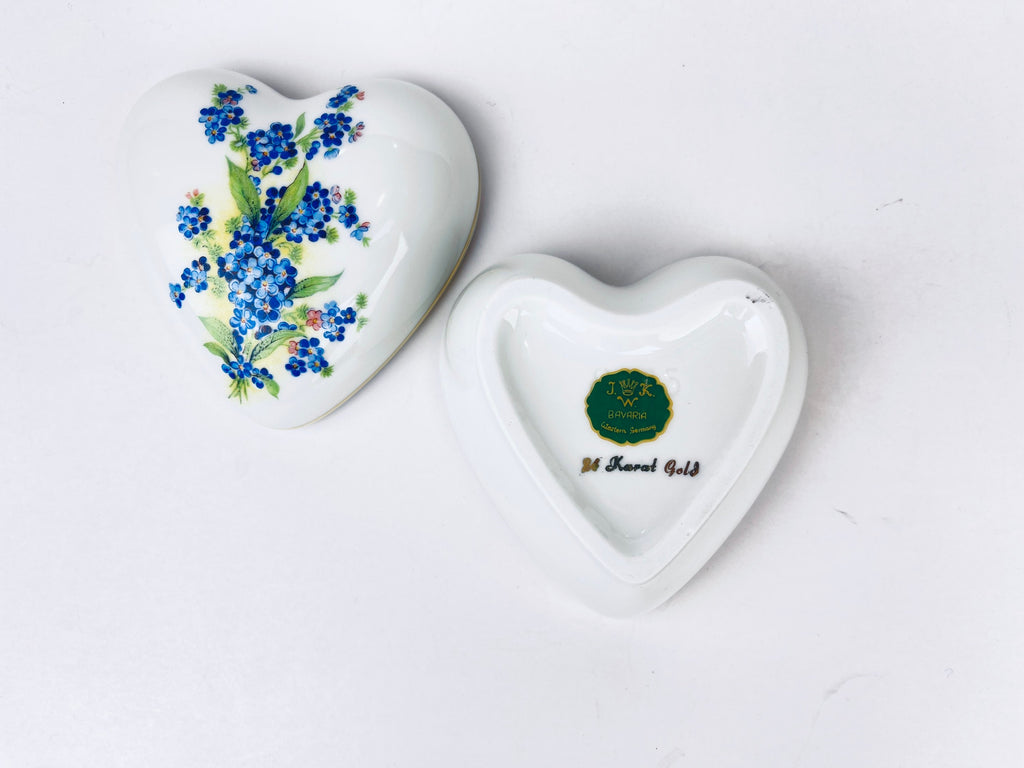 Product image for 'vintage ceramic heart ring dish trinket jar floral front pattern 24 k gold made in western germany bavaria' (view cb31ea)