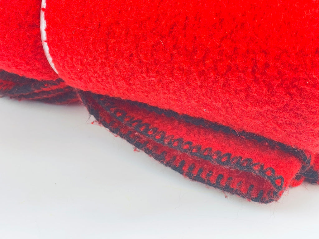 Product image for 'vintage red black striped blanket twin blanket size 62 x 80 acrylic made in canada' (view 7e1f31)