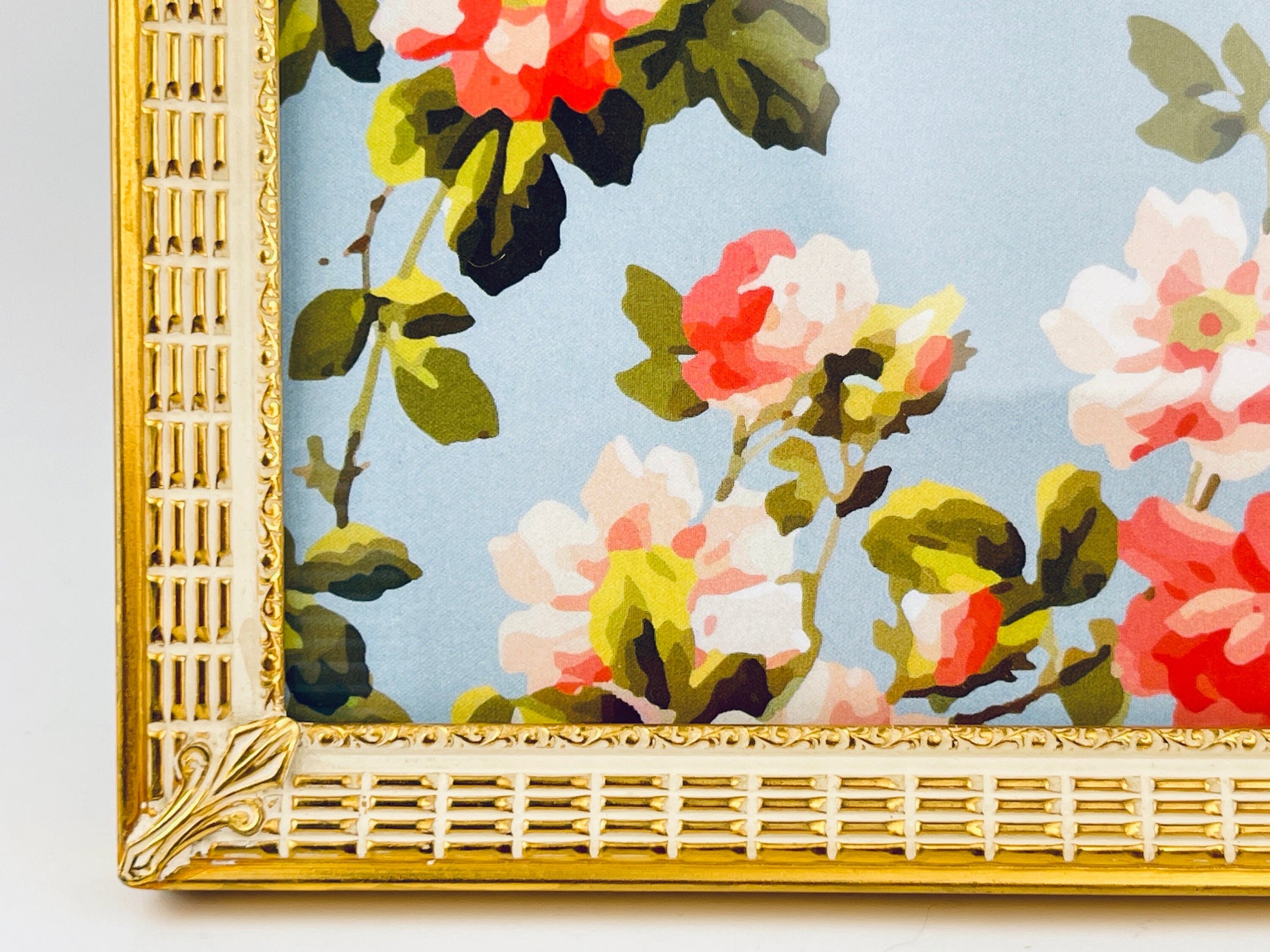 Product image for 'vintage ornate gold white 8 x 10 picture frame hollywood regency style' (view 0ae4b4)