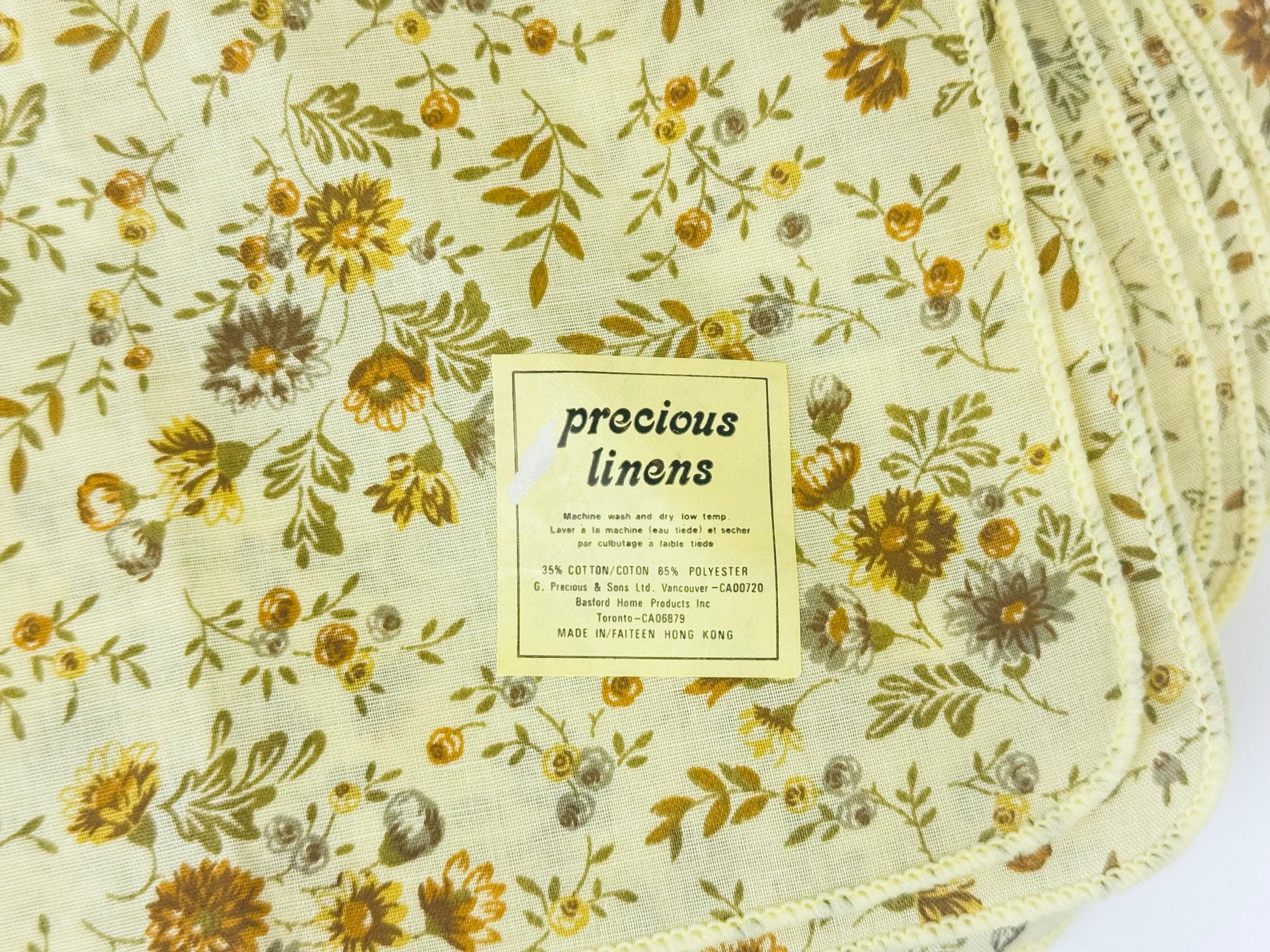 Product image for 'vintage pale yellow floral fabric napkins set of four 4 new old stock nos made in hong kong' (view c7f9f7)