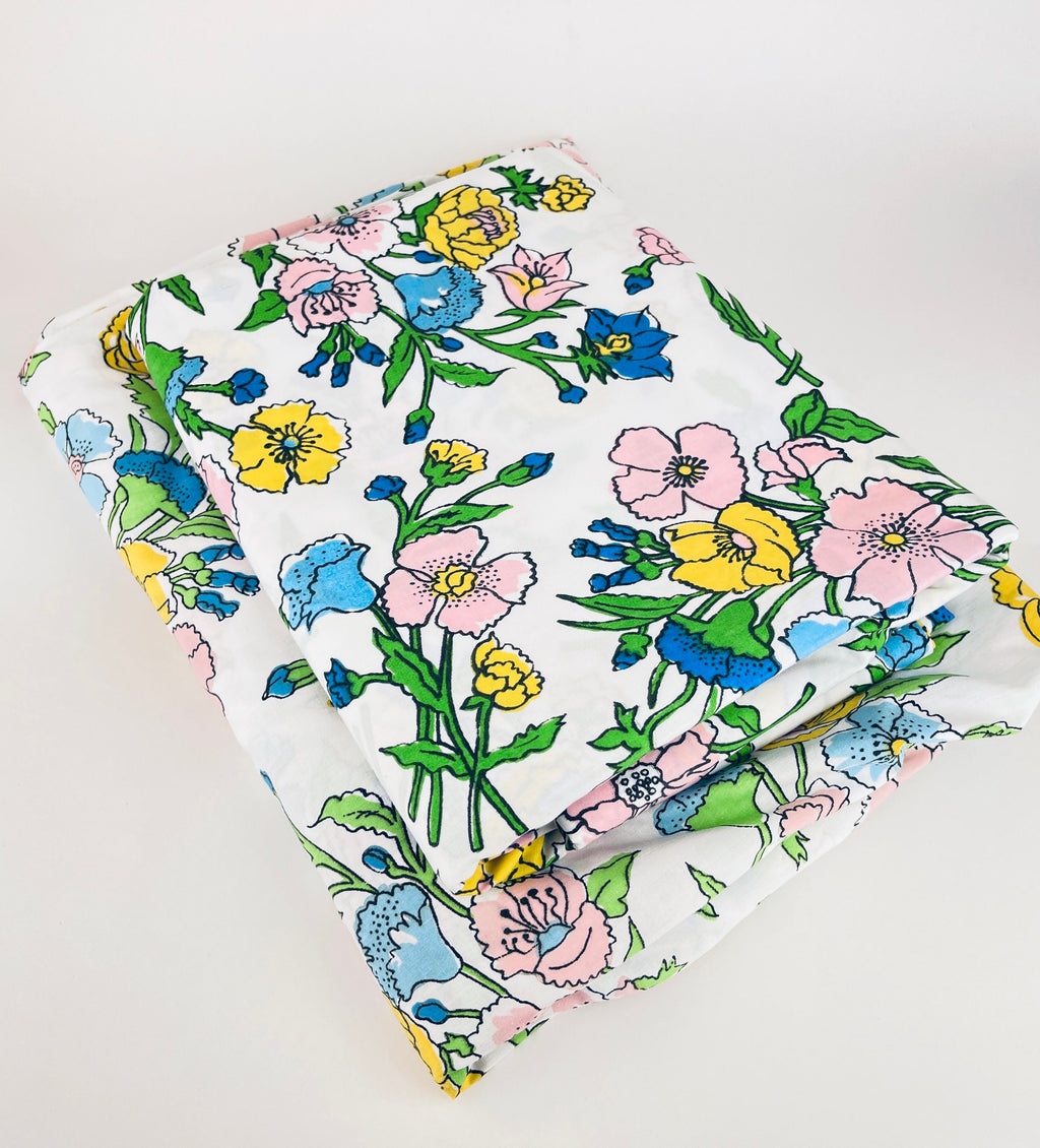 Product image for 'vintage spring mills twin double bedding set floral flat fitted sheet set 65 35 cotton polyester blend made in usa' (view a8632b)