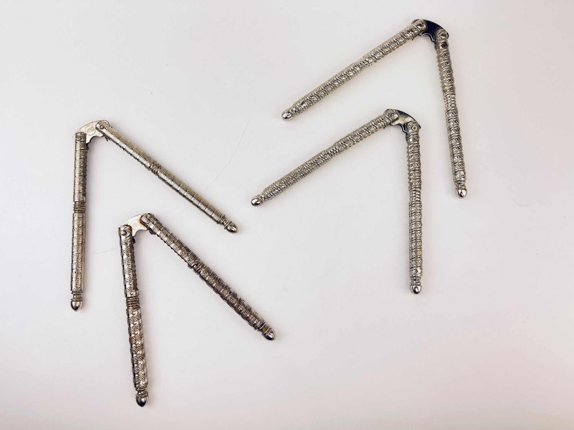 Product image for 'vintage silver manual hand held nut cracker sold individually' (view a5d390)