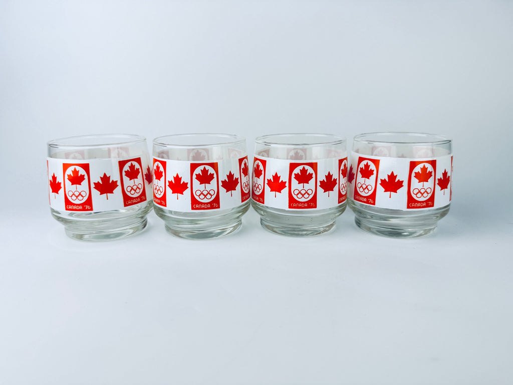 Product image for 'vintage 1976 canada olympics lowball rock glasses set of four 4 barware gift vintage canadiana' (view e4ec65)