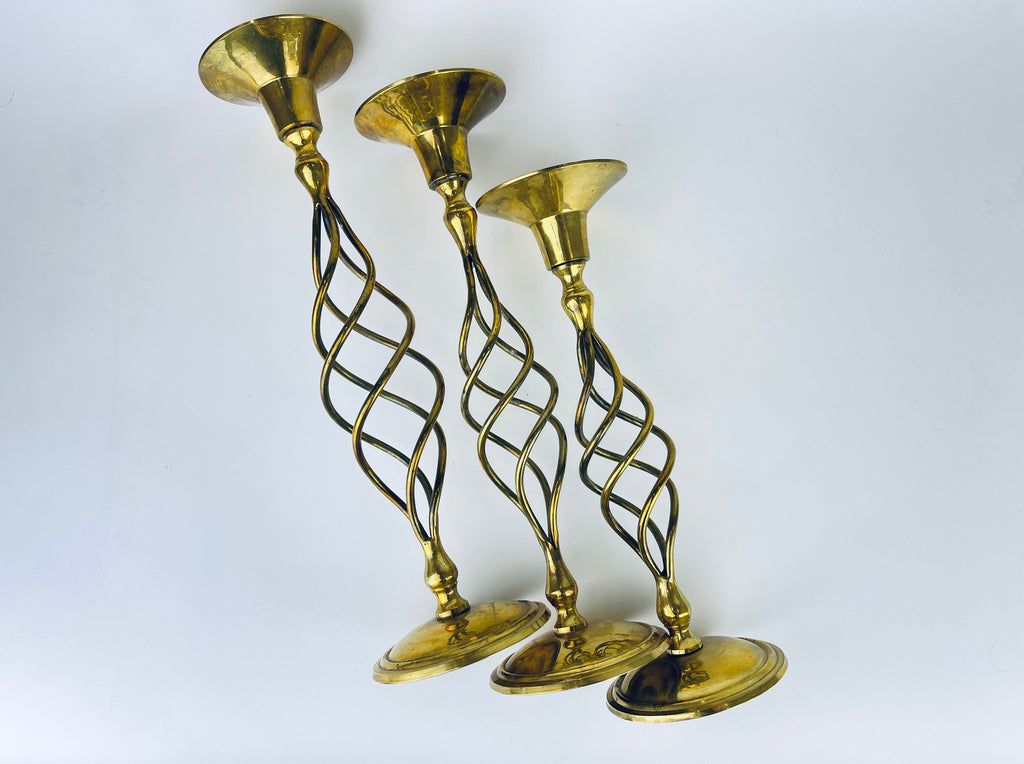 Product image for 'vintage solid brass lattice candle stick holders set of three 3' (view 0a6ed6)