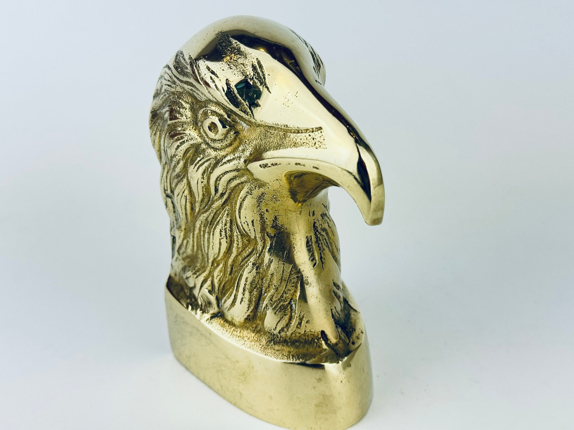 Product image for 'vintage brass eagle bird bookend attractive aged metal patina' (view 46b7ae)