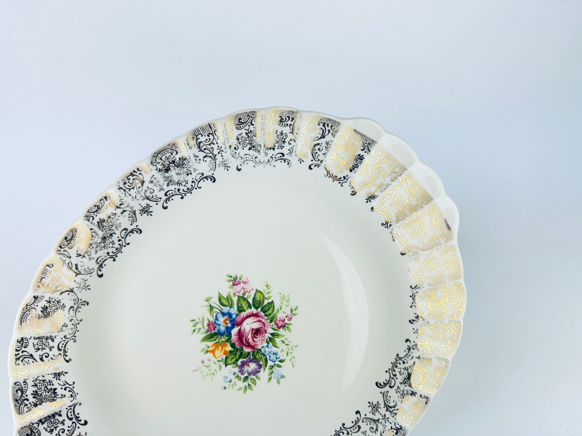 Product image for 'vintage limoges rosalie oval 22k gold floral serving tray platter scalloped design made in usa' (view 500dc6)