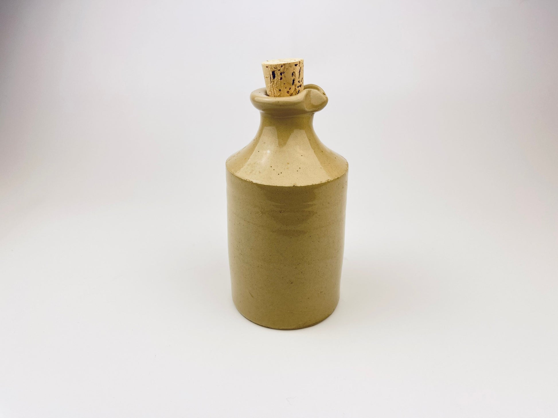 Product image for 'vintage vinegar stoneware dispenser pearsons of chesterfield 1810 made in england' (view 155f04)