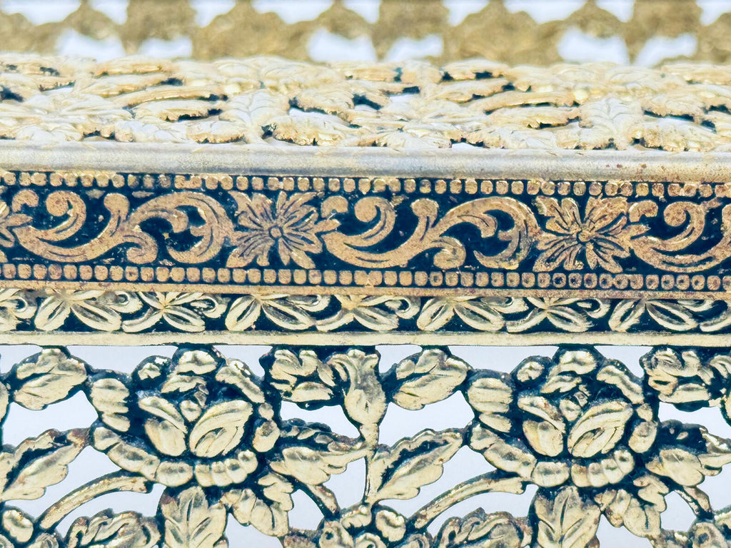 Product image for 'vintage gold filigree tissue box cover hollywood regency glamour' (view fa84a9)