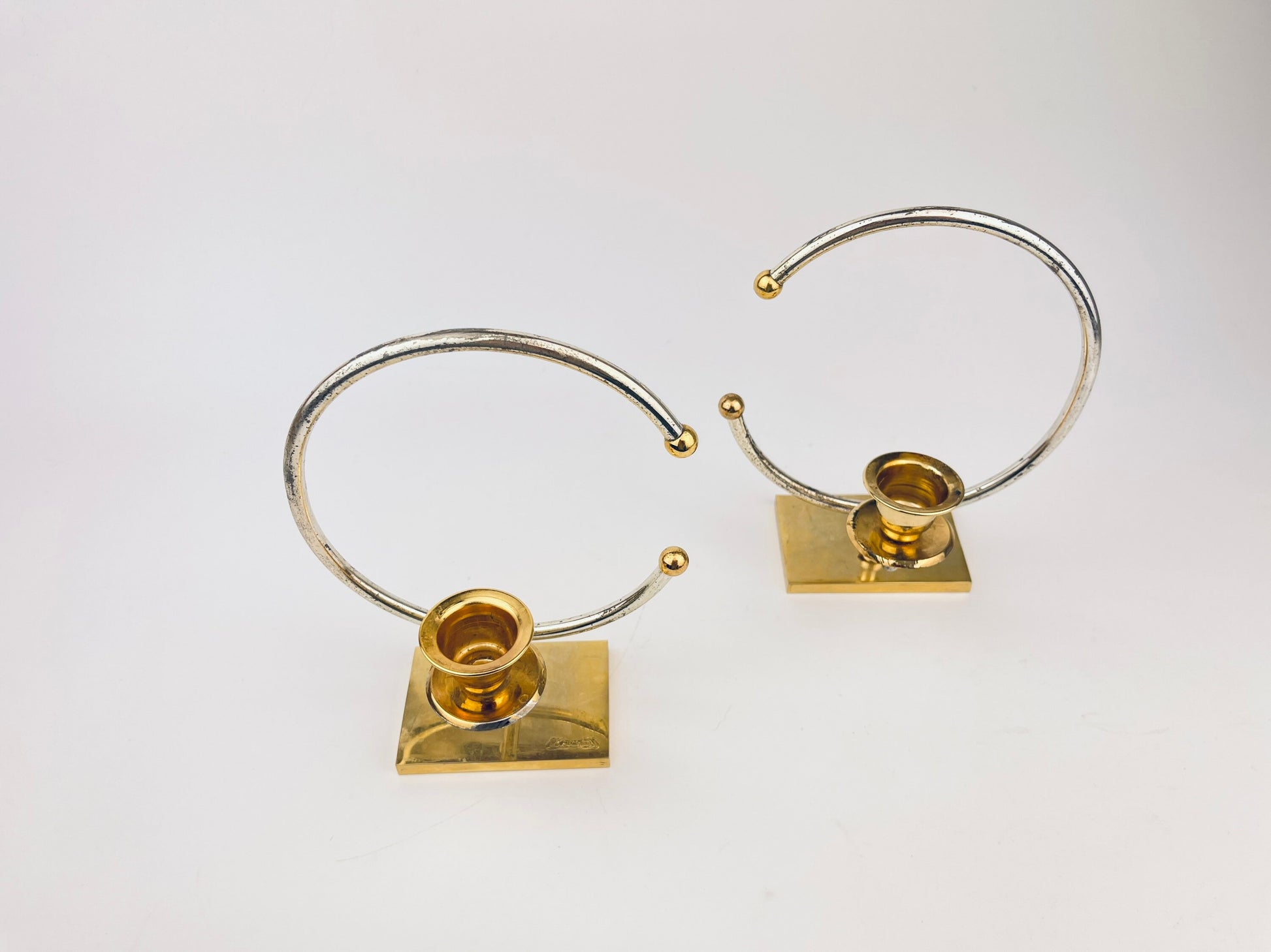 Product image for 'vintage kar shi crescent candle holders gold silver plated jerusalem mcm set of 2' (view d3ec91)