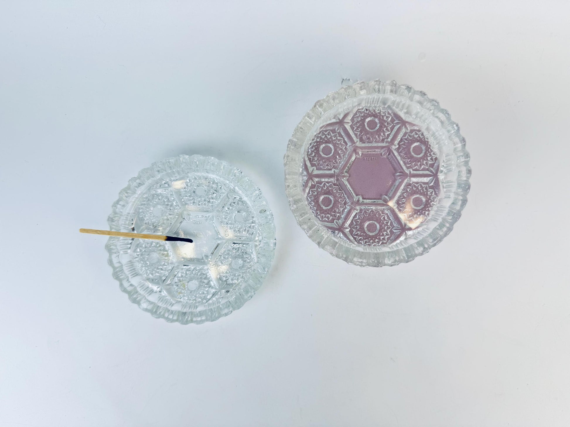 Product image for 'vintage clear glass ashtray trinket dishes set of 2 made in italy' (view 6e3aca)