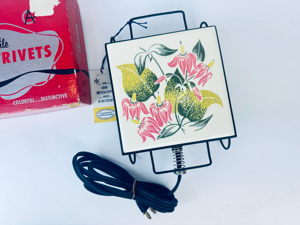 Product image for 'vintage 1960s electra tile floral ceramic trivet mid century modern hot plate with original box' (view 464dbe)