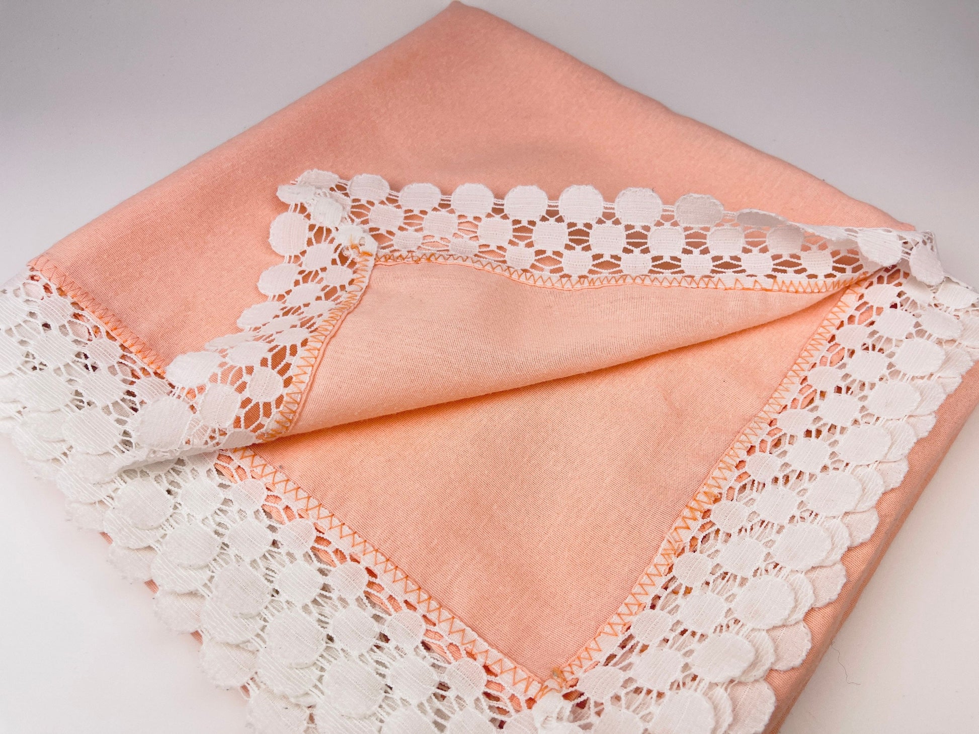 Product image for 'vintage pink white lace edge square tablecloth' (view 975c19)