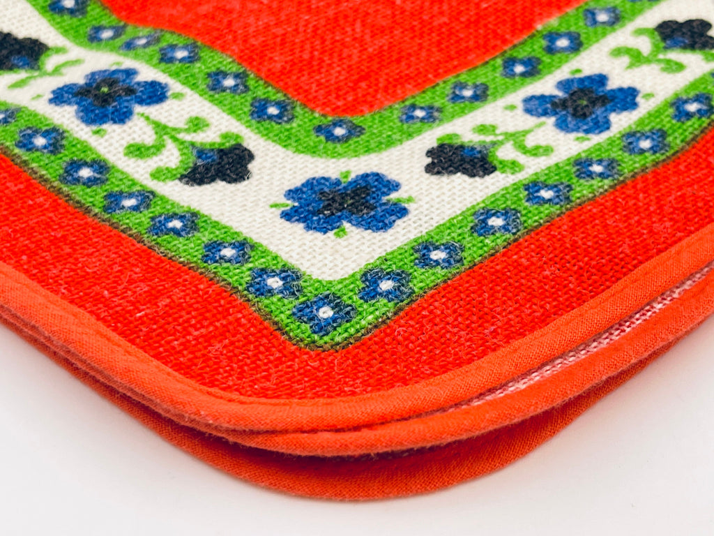 Product image for 'vintage german folk art floral square red table cloth jute polyester blend made in western germany by nagel piepmats' (view 124913)