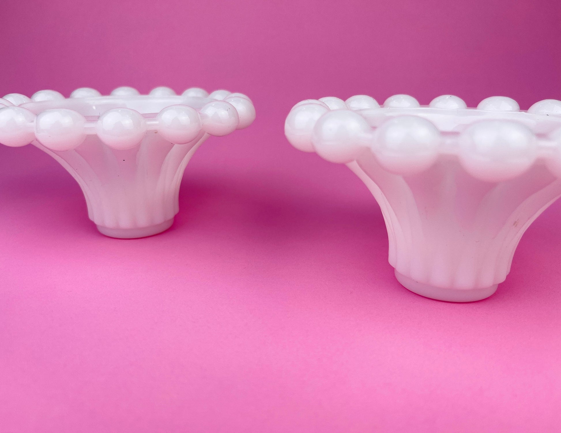 Product image for 'vintage milk glass boopie bubble bottom candleholders set of two 2' (view 5c78cc)