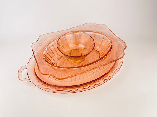 Product image for 'vintage pink sweetheart pattern depression glass macbeth evans sold separately' (view d67309)