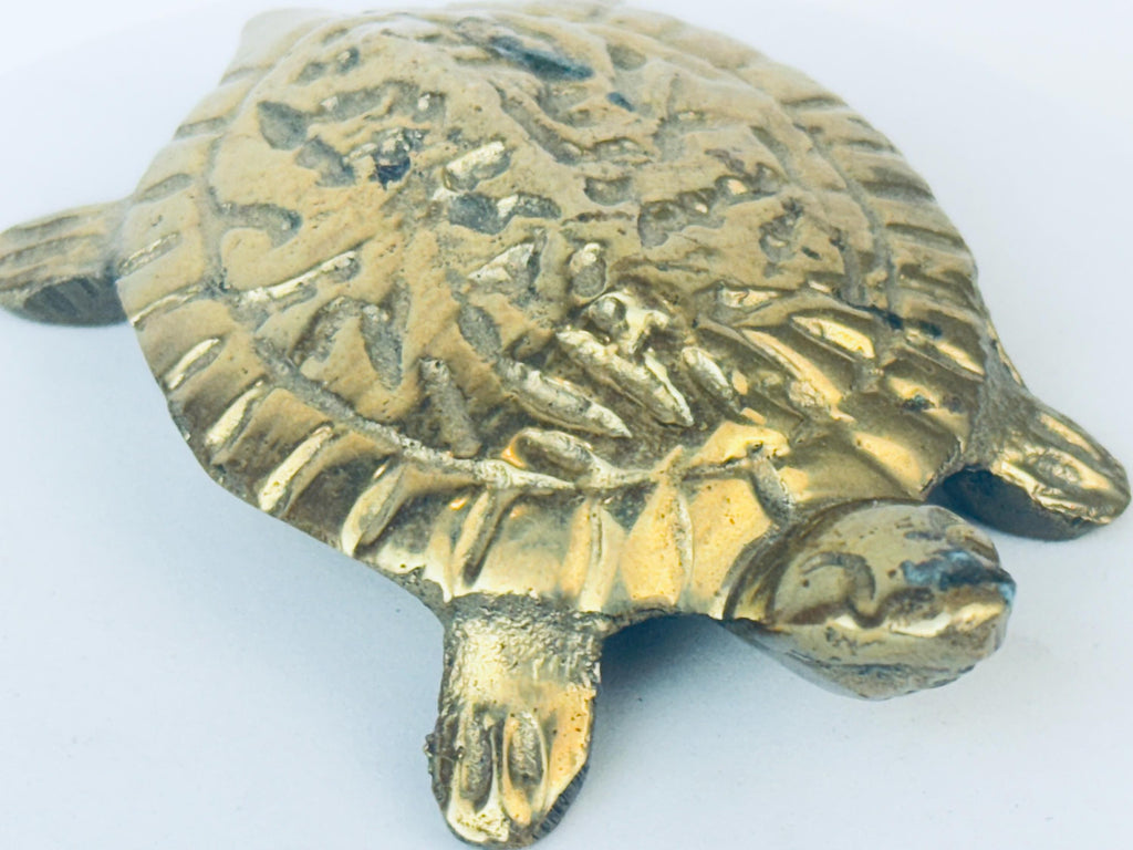 Product image for 'vintage solid brass turtle figurine paperweight attractive aged metal patina' (view 4a60da)