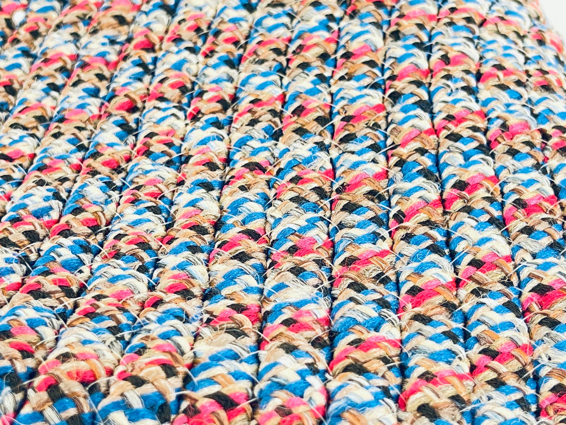 Product image for 'vintage woven acrylic oval rug handcrafted braided entryway mat' (view e6d406)