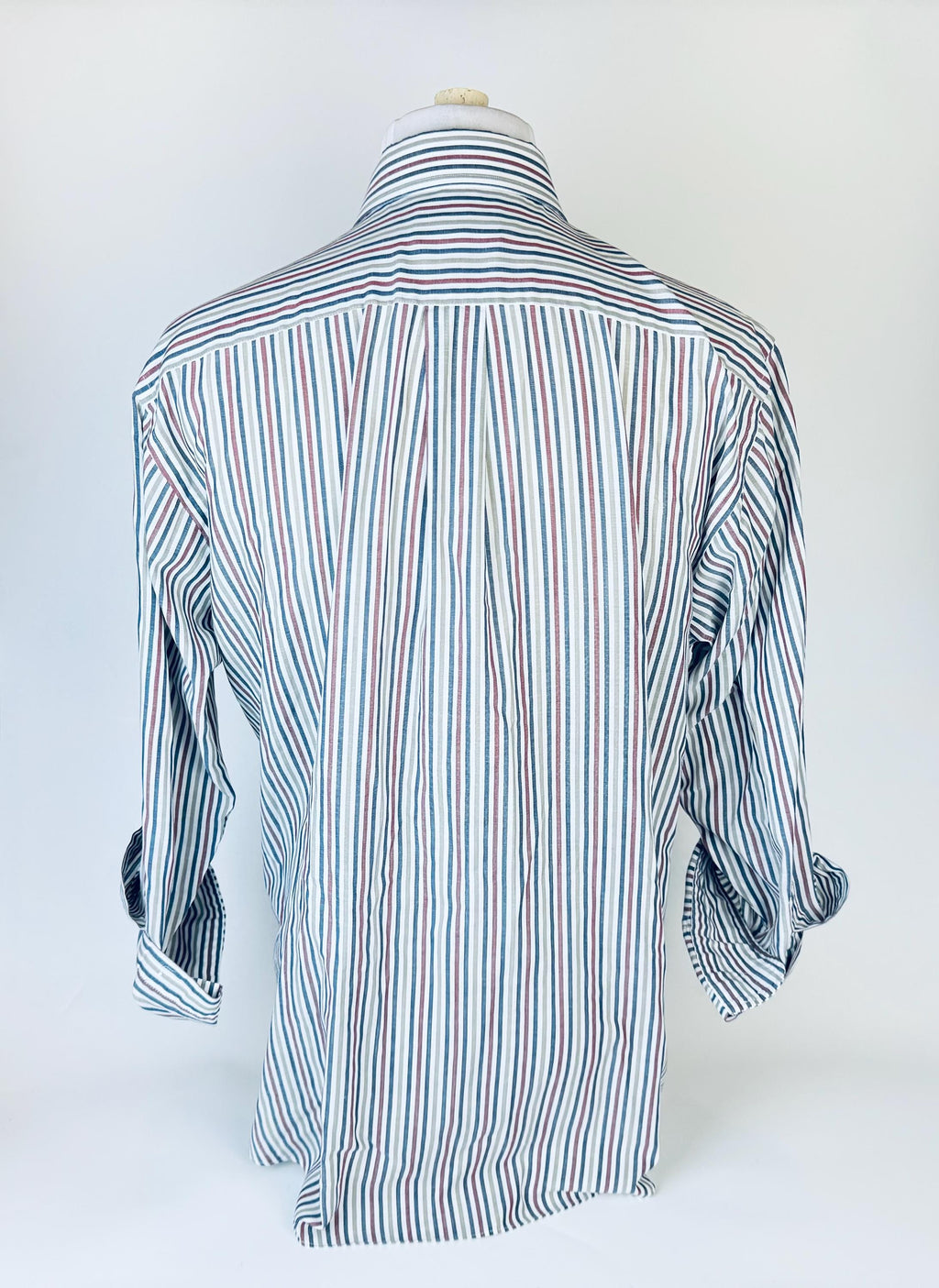 Product image for 'vintage woodwards classic light weight striped long sleeve white button down shirt size medium 17 33' (view 6e943b)