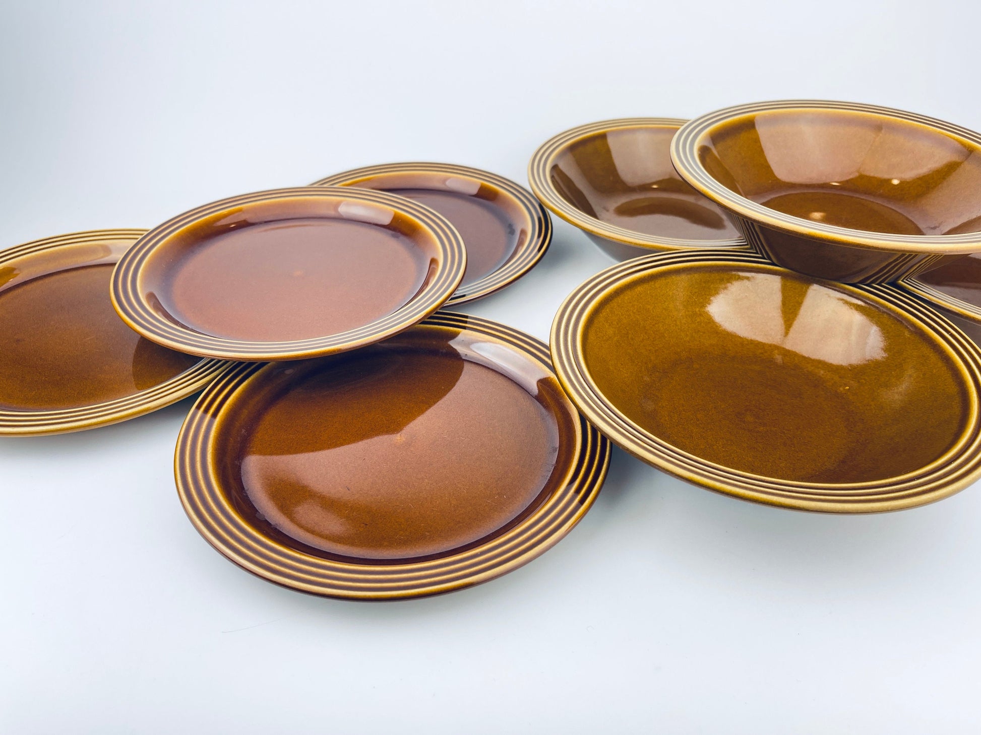 Product image for 'vintage hornsea england autumn brown golden honey plate bowl heirloom pattern sold separately' (view 72fb13)