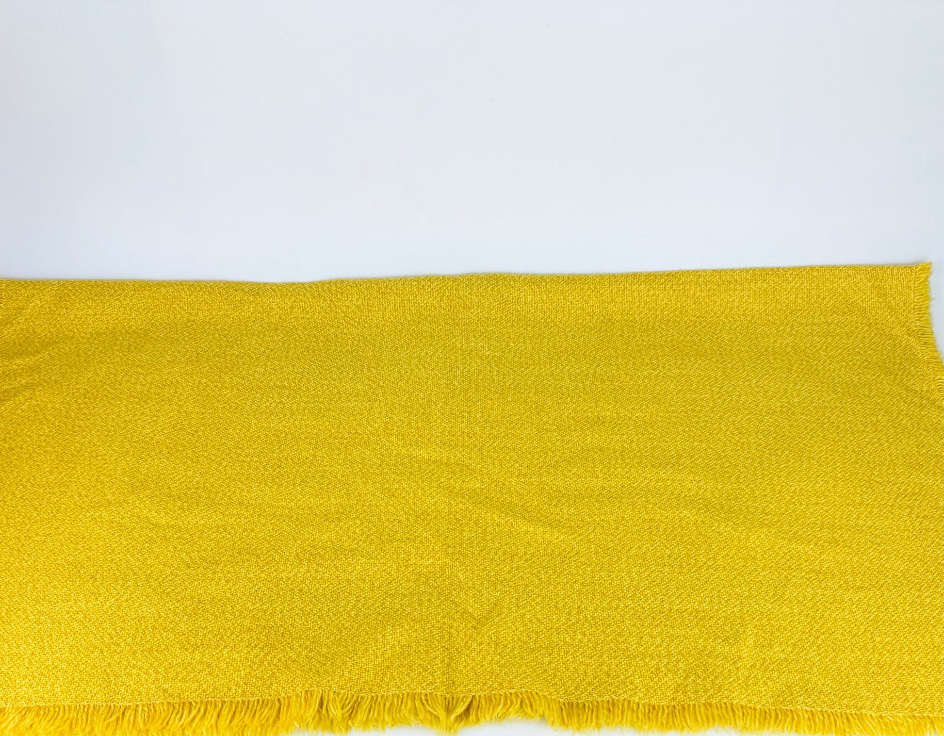 Product image for 'vintage yellow fringe square table cloth 38 x 38' (view c829f6)