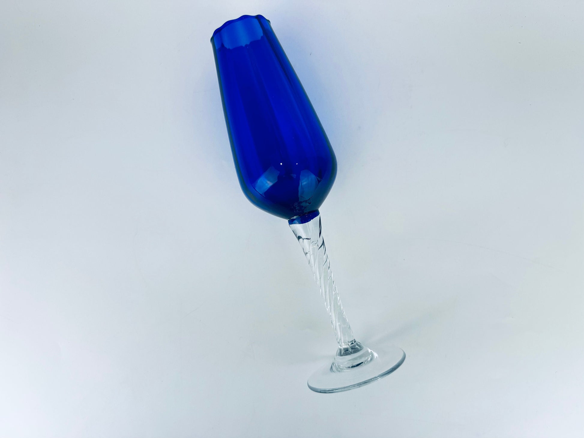 Product image for 'vintage cobalt blue twisted clear stem glass vase made in japan' (view c3269d)