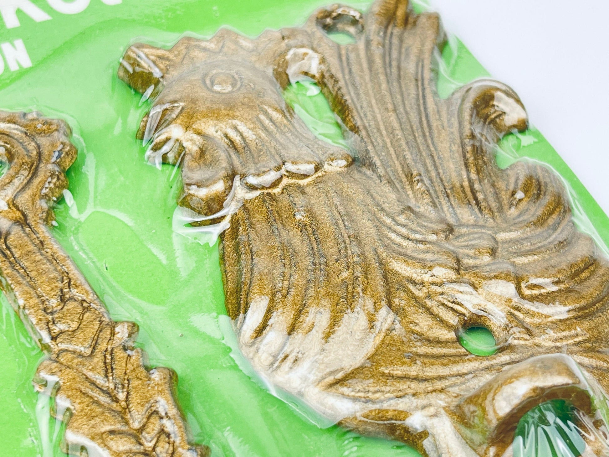 Product image for 'vintage cast iron gold rooster swivel wall plant hanger bracket new old stock nos' (view 7c76f2)