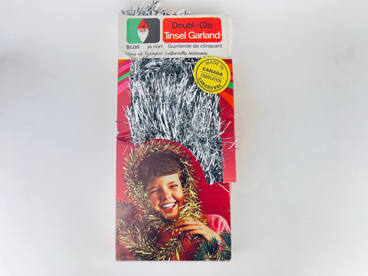 Product image for 'vintage silver christmas tinsel garland 25 feet made in canada by double glo flameproof tarnishproof tree bannister decor' (view 138627)