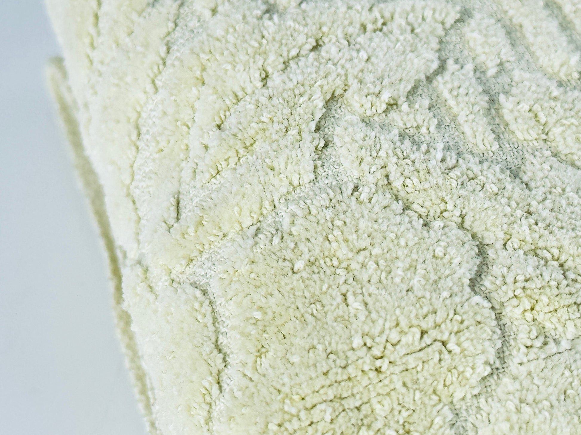 Product image for 'vintage pale yellow rose floral fringe bath shower towel cannon gold label made in usa' (view 8c887e)