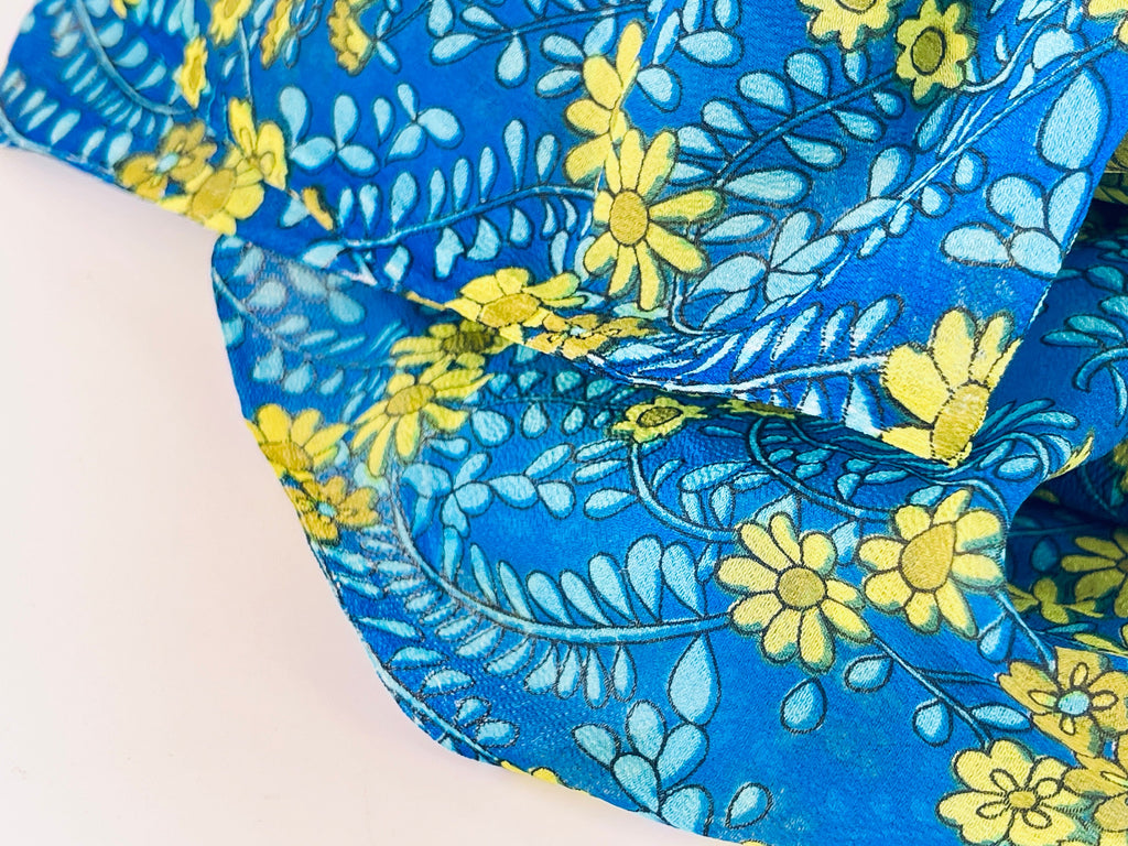 Product image for 'vintage blue yellow floral semi sheer polyester fabric 41 x 88' (view e309c6)