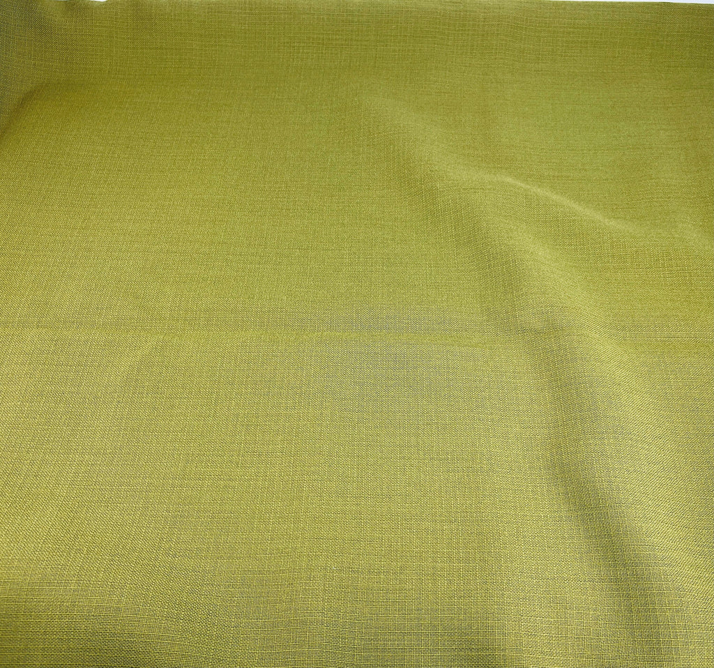 Product image for 'vintage olive green lace edge table cloth 51 x 67' (view 47e57b)