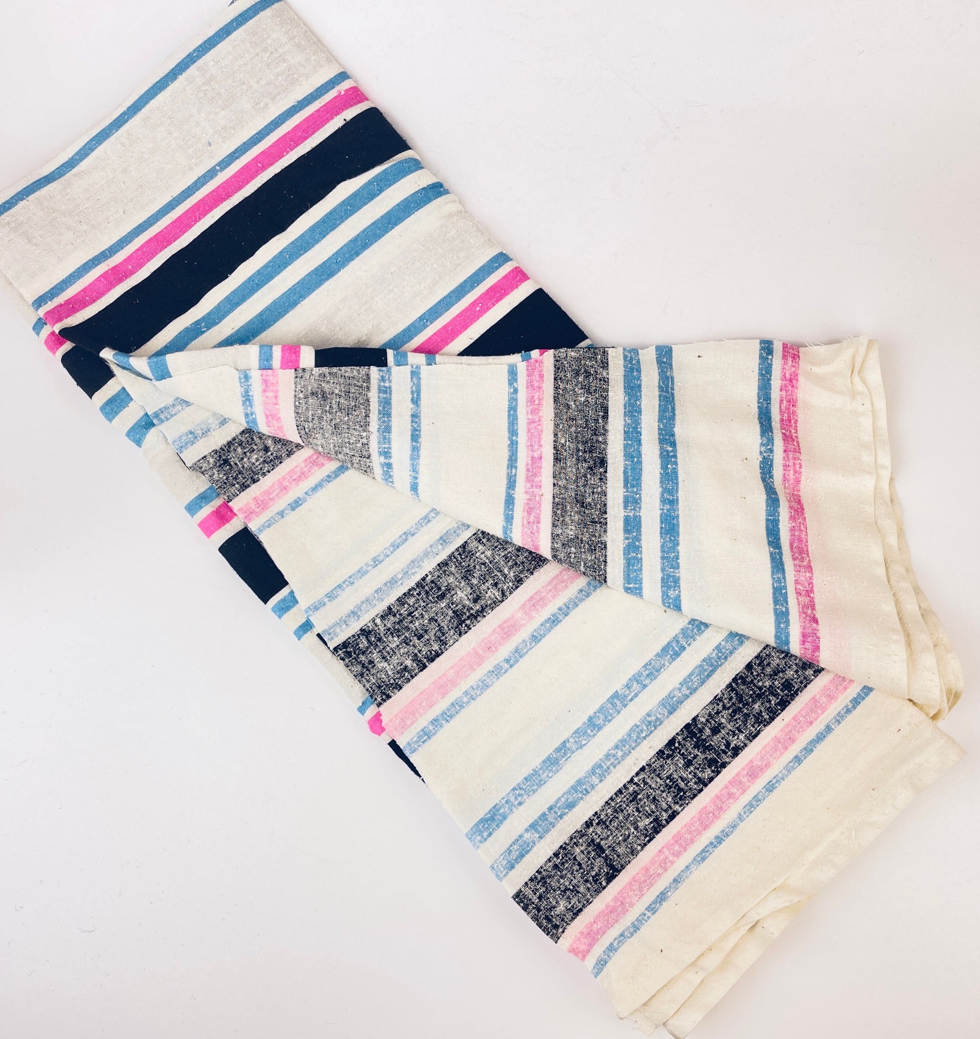 Product image for 'vintage textured striped linen polyester blend fabric 38 x 62 90s print fabric' (view ed5f89)