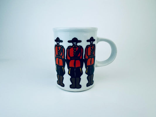 Product image for 'vintage royal canadian mounted police rcmp ceramic mug marc retro canada design' (view 218aa9)