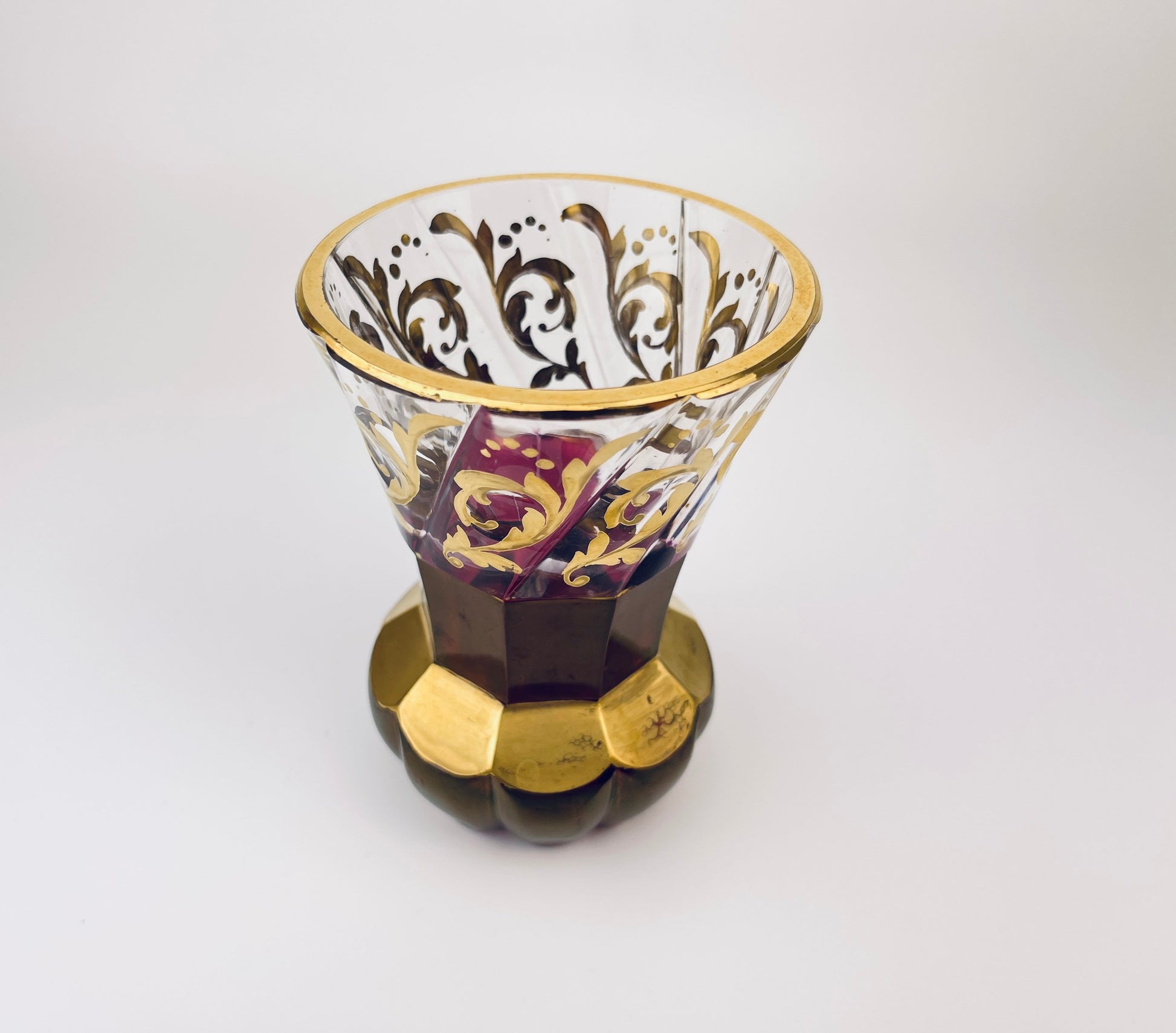 Product image for 'vintage ruby red gold glass bud vase hollywood regency vase' (view c6f10e)