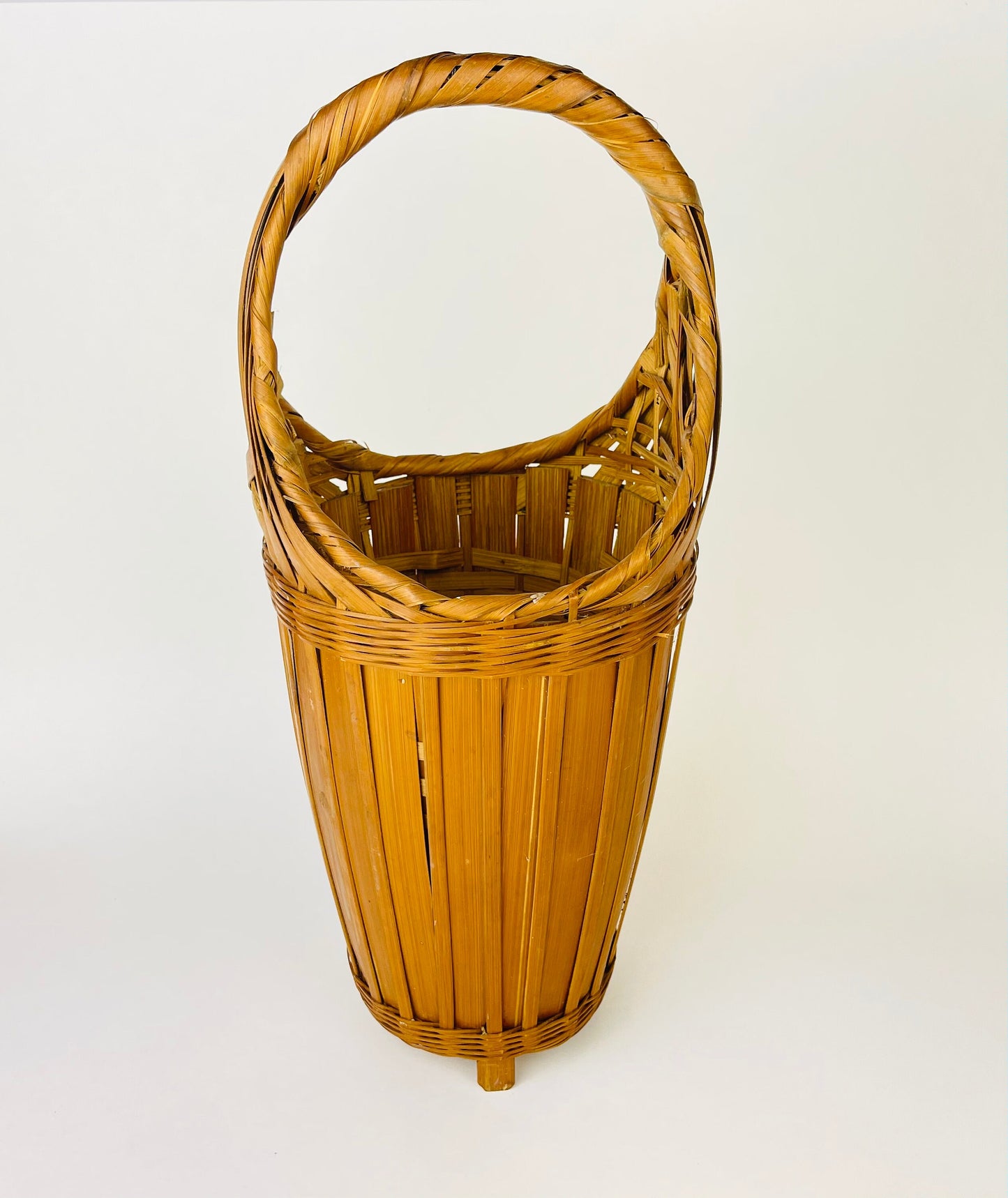 Product image for 'vintage 1970s tall wicker wine basket with pedestal base handle' (view 2e876a)