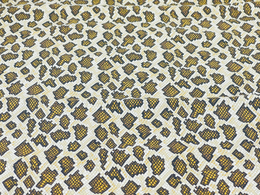 Product image for 'vintage faux snake pattern fabric material 36 x 42 second skin' (view 28f95c)