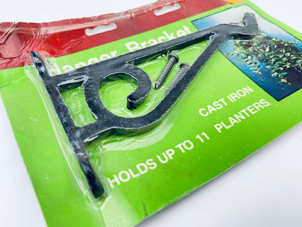 Product image for 'vintage cast iron hanger bracket new old stock nos' (view 43ca48)