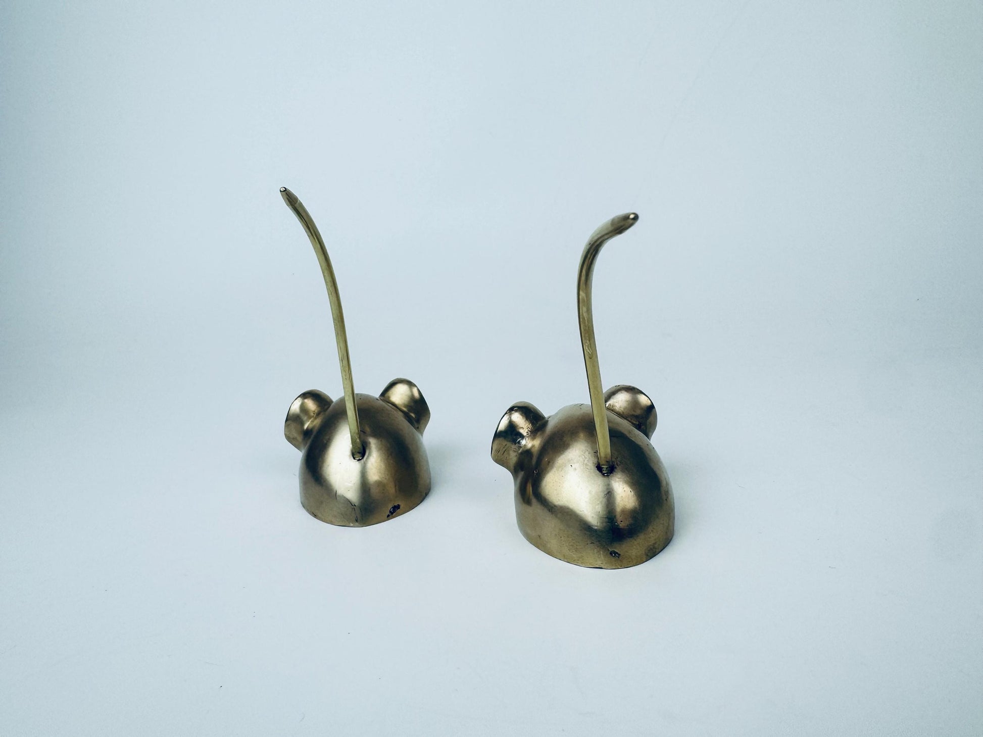 Product image for 'vintage brass mice jewellery holder set of two 2' (view 290169)