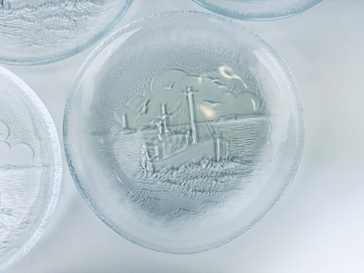 Product image for 'vintage nybro paul isling fishing boat art glass plates scandinavian design set of four 4' (view 7cd8d7)