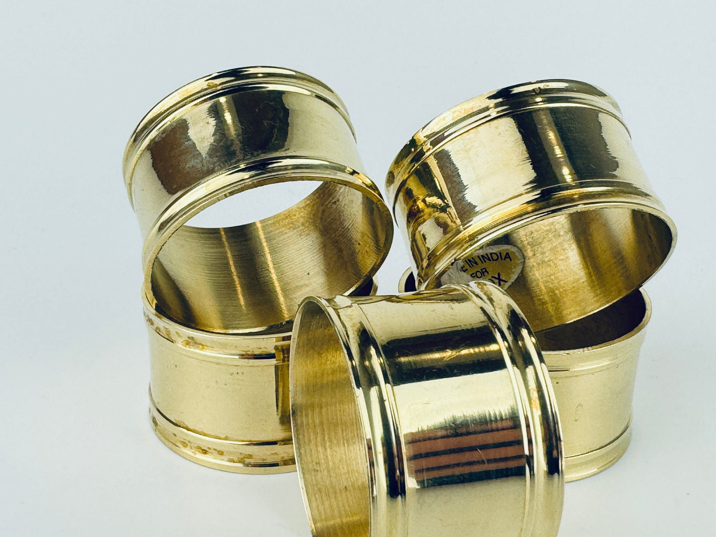 Product image for 'vintage round brass napkin ring holders set of five 5 attractive aged metal patina' (view 6b5ce8)