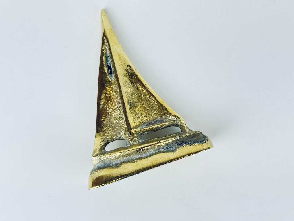 Product image for 'vintage solid brass sailboat figurine attractive aged metal patina' (view 3f0a6d)