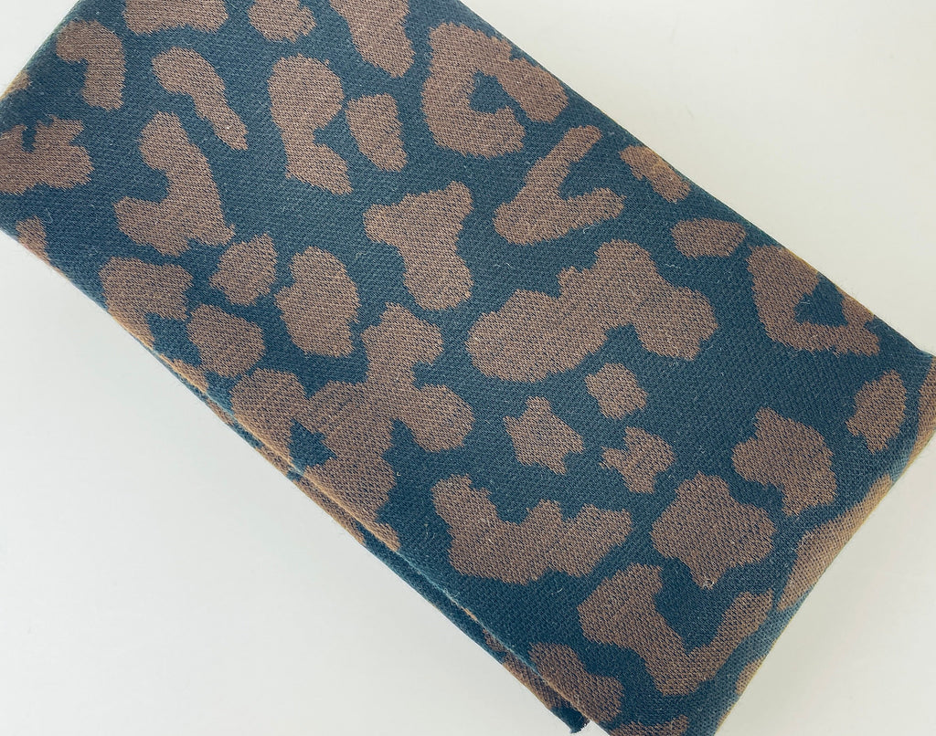 Product image for 'vintage eatons navy brown acrylic fabric animal print 46 x 64' (view d8049c)