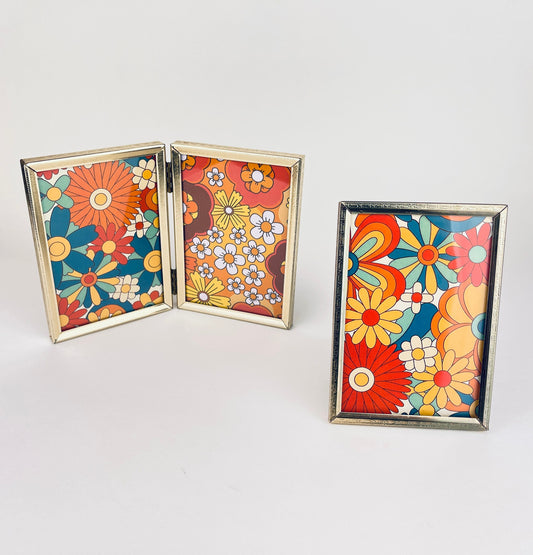 Product image for 'vintage gold tabletop picture frame books sold separately' (view f1fc5b)