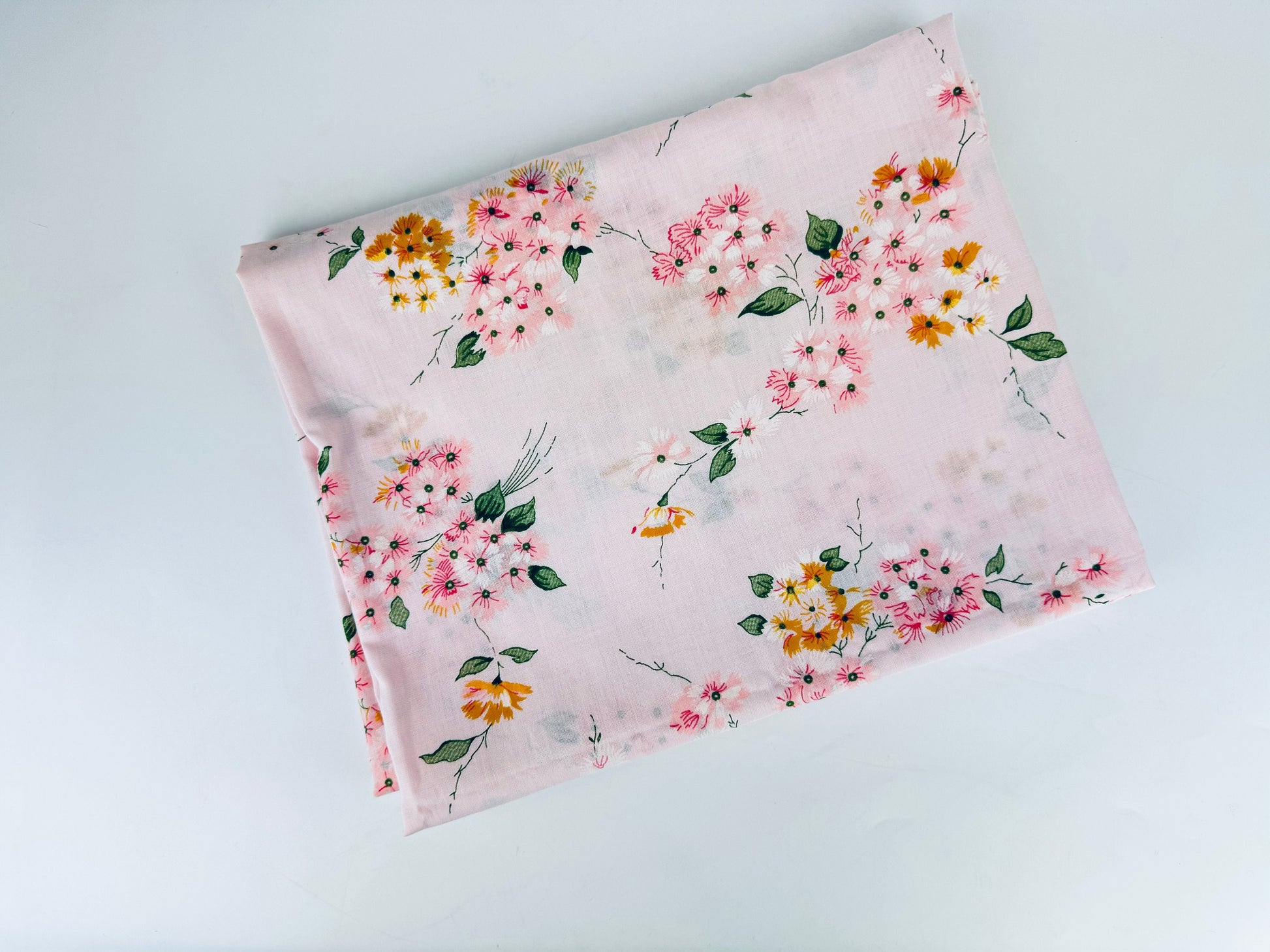 Product image for 'vintage light pink floral semi sheer cotton fabric 44 x 74' (view 00a134)