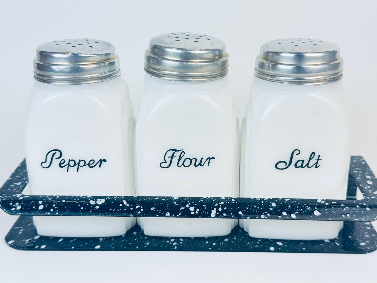 Product image for 'vintage mckee white kitchen range shaker set art deco style salt pepper flour' (view 04bca9)