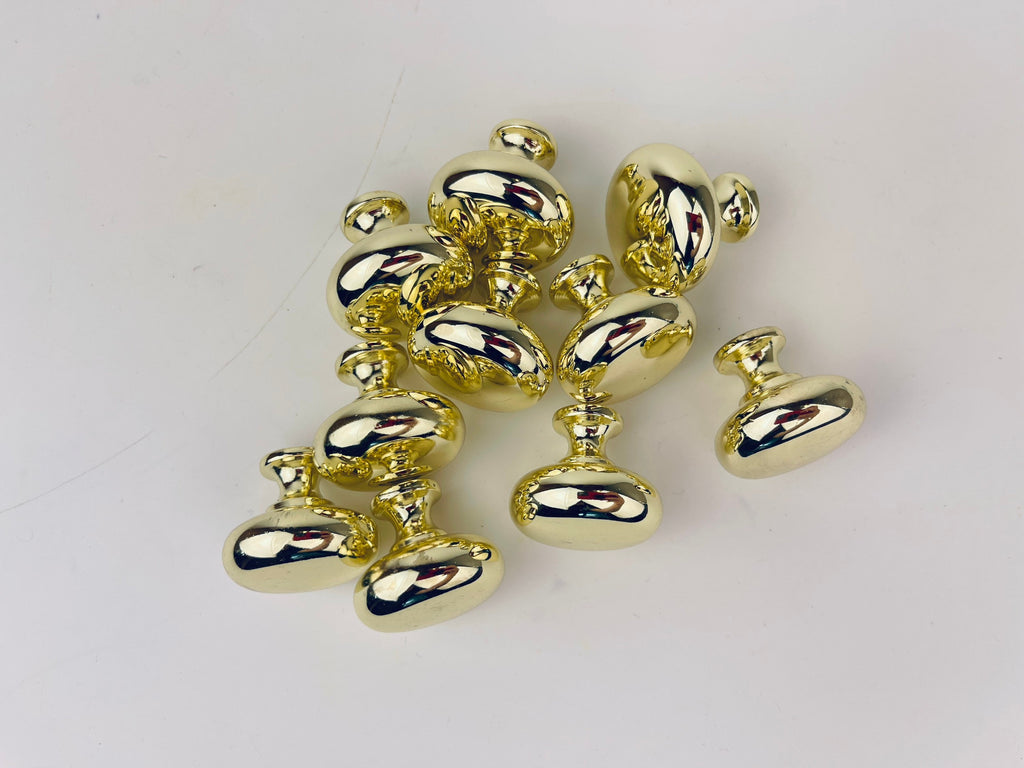Product image for 'vintage shinny brass round circular knob drawer pull hardware new old stock nos individually priced' (view a29f81)