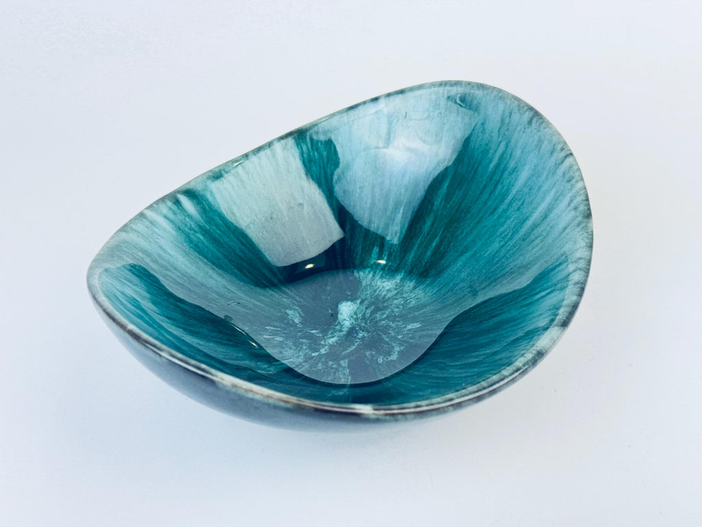 Product image for 'vintage green drip glaze ceramic trinket dish bowl blue mountain pottery bmp made in canada' (view bc7a6c)