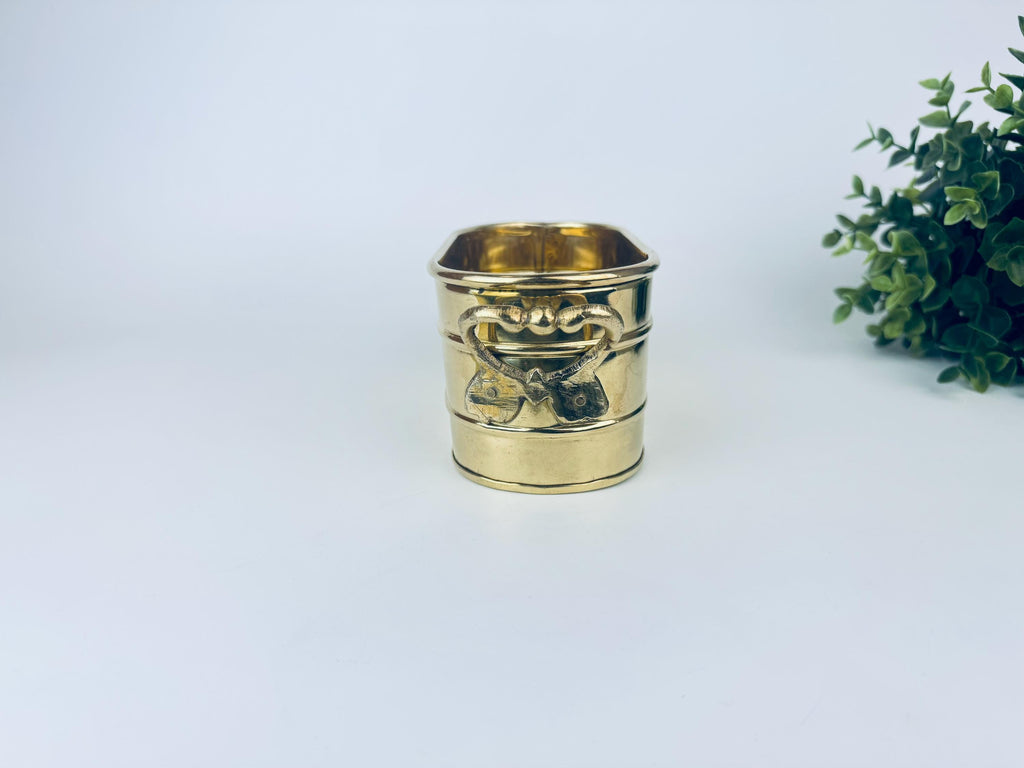 Product image for 'vintage oval handled brass indoor planter' (view c87dc7)